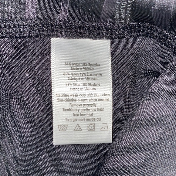 Alo Black Arches Goddess Ribbed Leggings - Picture 9 of 9